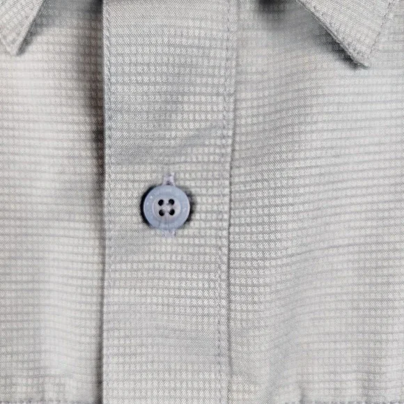 NWT Mountain Hardwear Shirt Mens XL Blue SHADE LITE Snap Front Vented Hiking - Picture 8 of 16